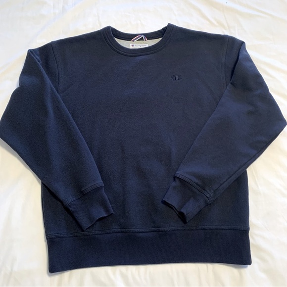 Champion Authentic Athletic Apparel Navy Blue Crew Neck Sweatshirt Medium - Picture 1 of 5